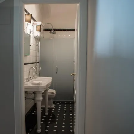 Qui Dove Il Mare Luccica